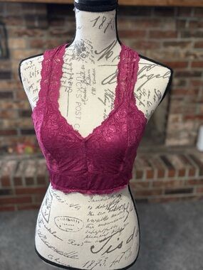 Zenana Outfitters Lace Longline Bralette - Berry